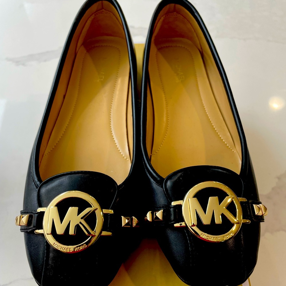 Michael Kors Flats
